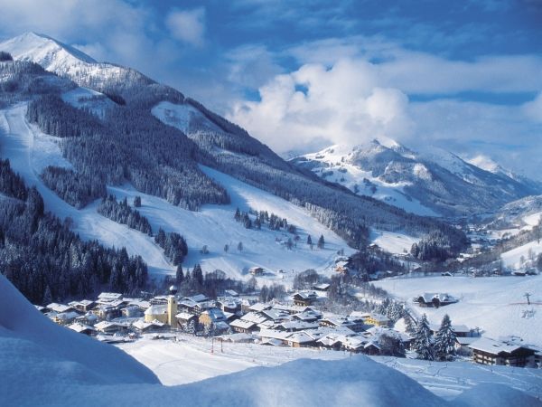 Charmante skidorpen