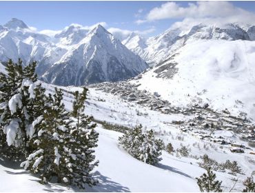 Skidorp Zonnig en sneeuwzeker wintersportdorp met goede après-ski-8