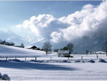 Skidorp Rustig wintersportdorp tussen twee bekende skigebieden-2