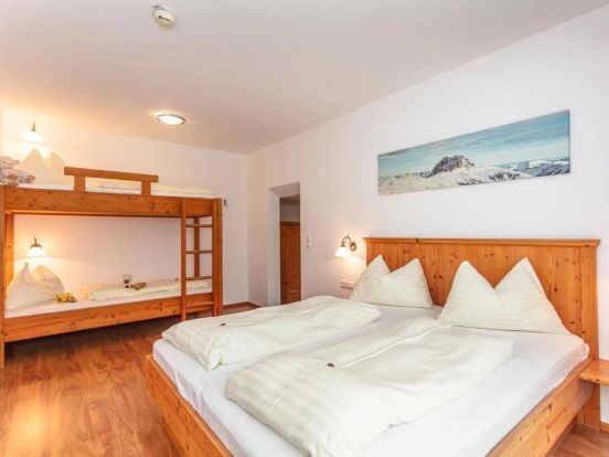 Appartement Alpenchalet Möschl-12