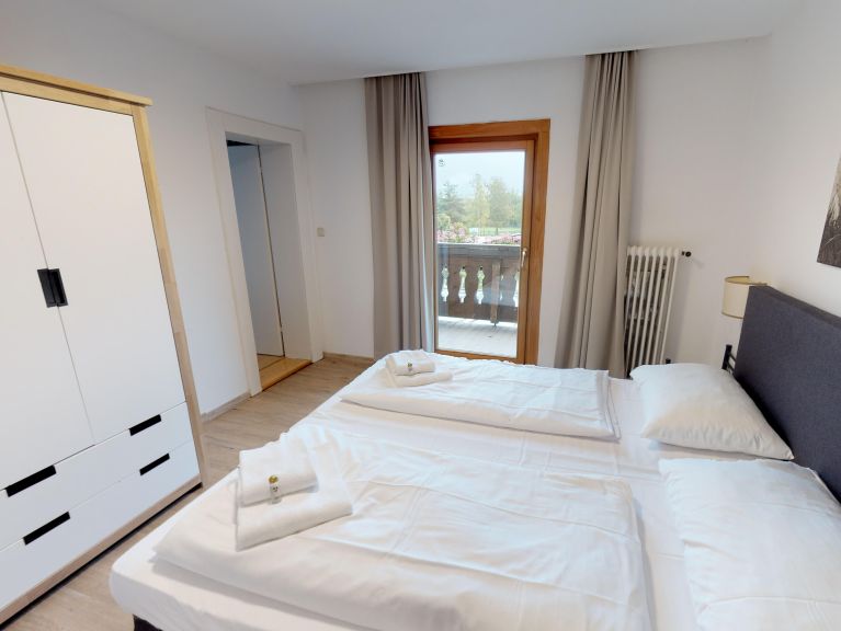 Chalet Edelweiss am See Combi, 6 apt. incl. gezamenlijke keuken en eetruimte