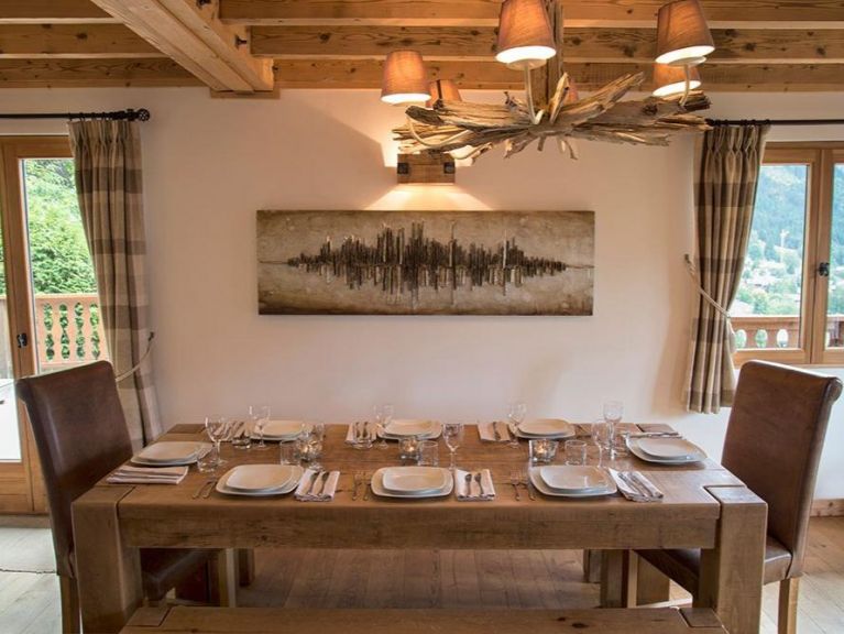 Chalet Belle Vache met whirlpool en privé-sauna, zondag t/m zondag