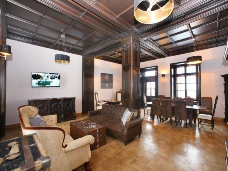 Kasteel Schloss Fischhorn (incl. catering, flexibele aankomst) Combi van de 6 appartementen, met algemene ruimte