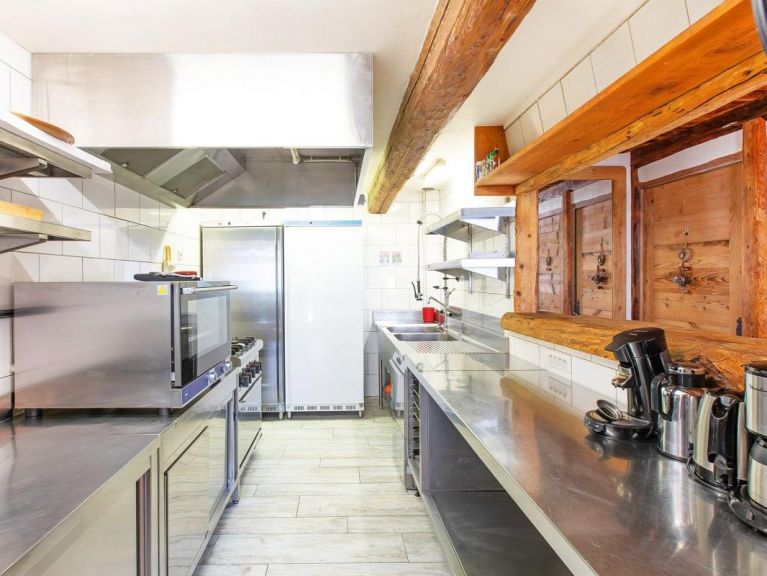 Chalet de Ferme Farmhouse + Perle des Neiges