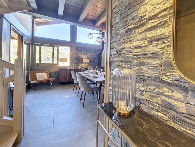 Chalet Caseblanche Augustine met houtkachel en sauna