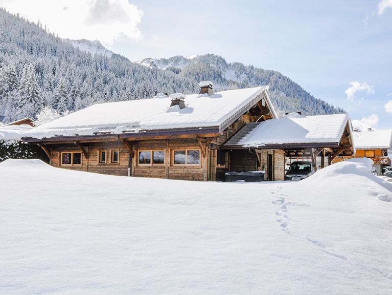 Chalet Le Bois Brûlé met privé-sauna en buiten-whirlpool