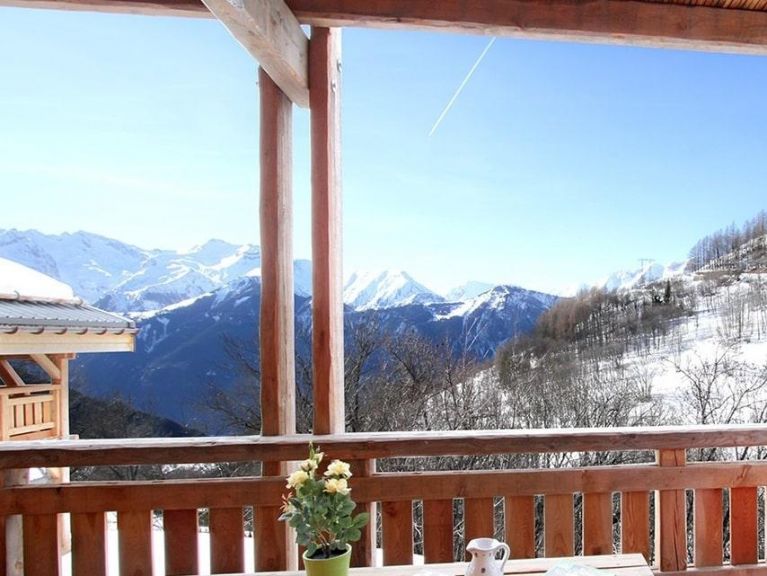 Chalet-appartement de Louis met buiten-whirlpool