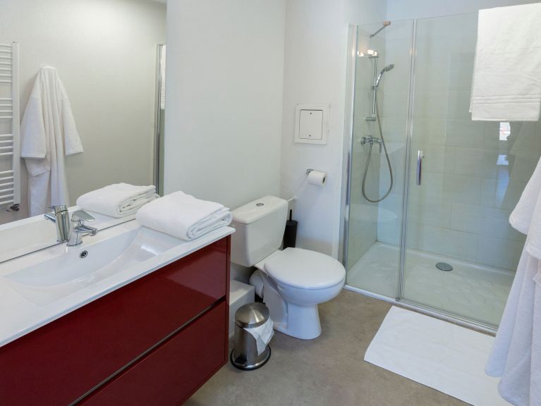 Appartement Front de Neige met cabine