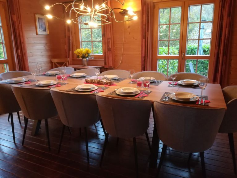 Chalet Le Passe-Temps met privé-sauna