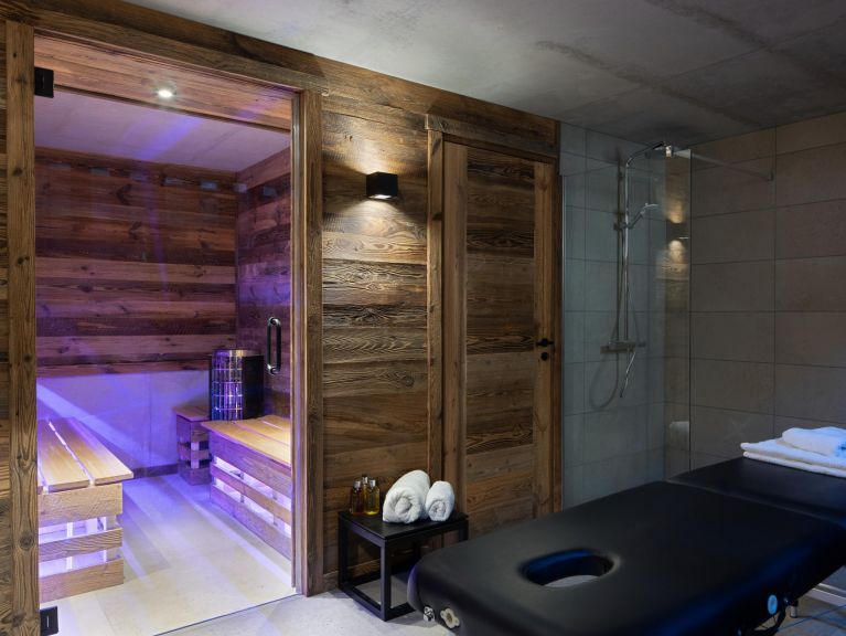 Chalet Ferme du Rys met buiten-whirlpool, zondag t/m zondag