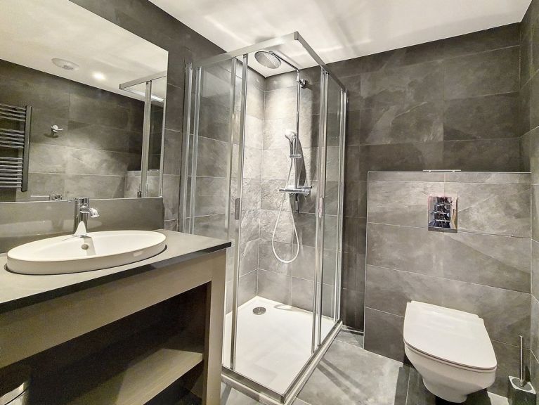 Chalet Caseblanche Augustine met houtkachel en sauna