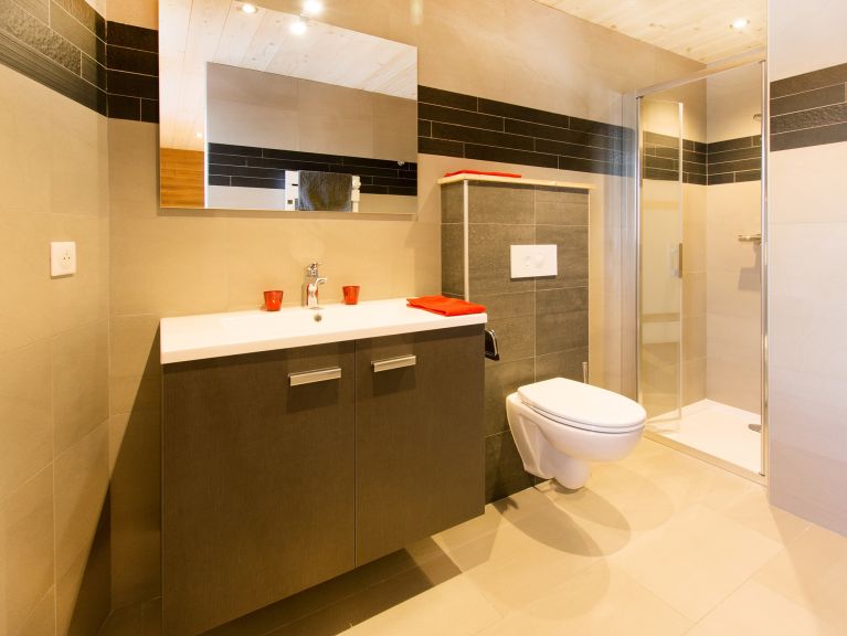 Chalet Paradise Star met sauna en buiten-whirlpool