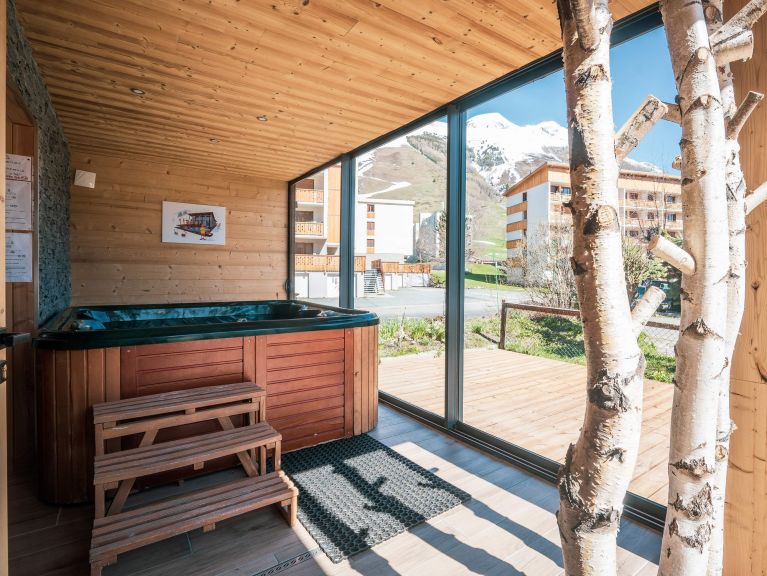 Chalet Sabot de Venus met buiten-whirlpool