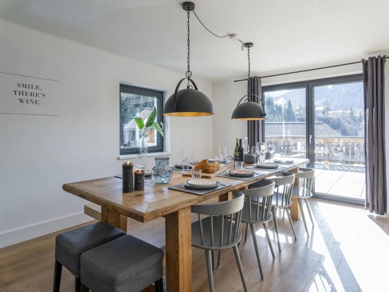 Chalet Mozart Lodge