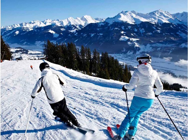 Skidorp  Authentiek wintersportdorp met gezellige dorpskern-2
