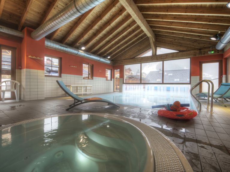Chalet-appartement Le Grand Lodge met cabine