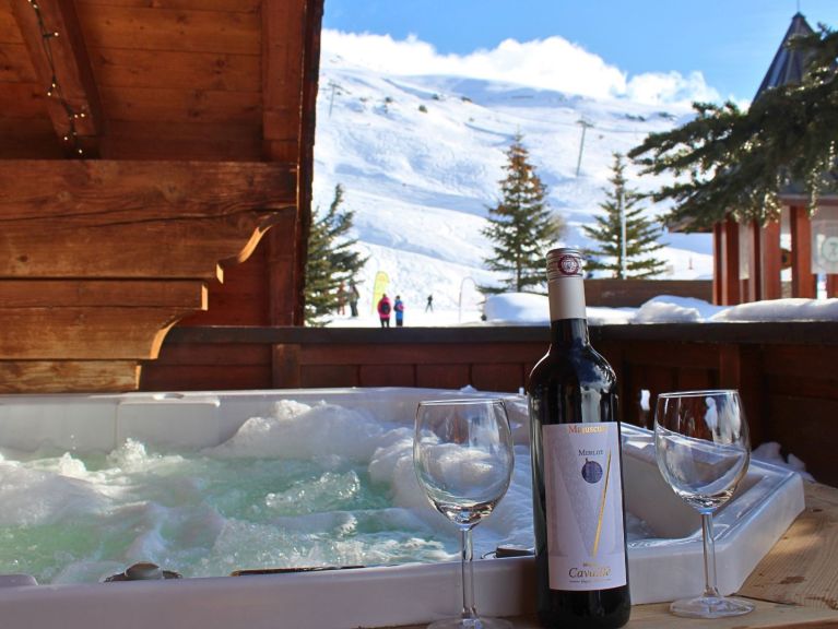 Chalet In de Wolken inclusief catering met sauna en whirlpool