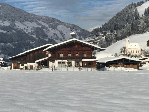 Chalet-appartement Britzerhof - 18 personen