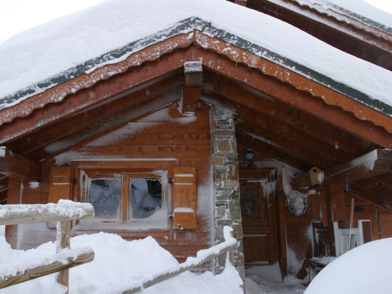 Chalet Le Hameau des Marmottes met familiekamer en sauna