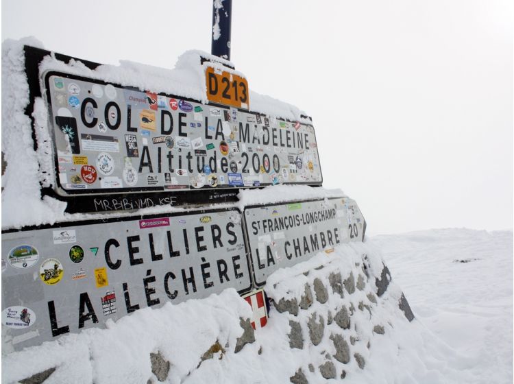 Skidorp Kindvriendelijk wintersportdorp met eenvoudige pistes-1