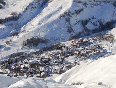 Skidorp Authentiek, zonnig wintersportdorp met goede sneeuwcondities-3