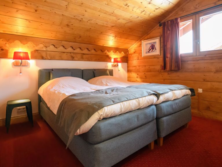 Chalet Le Hameau des Marmottes met familiekamer en sauna