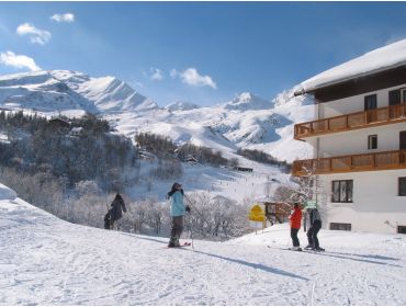 Skidorp Authentiek, zonnig wintersportdorp met goede sneeuwcondities-4