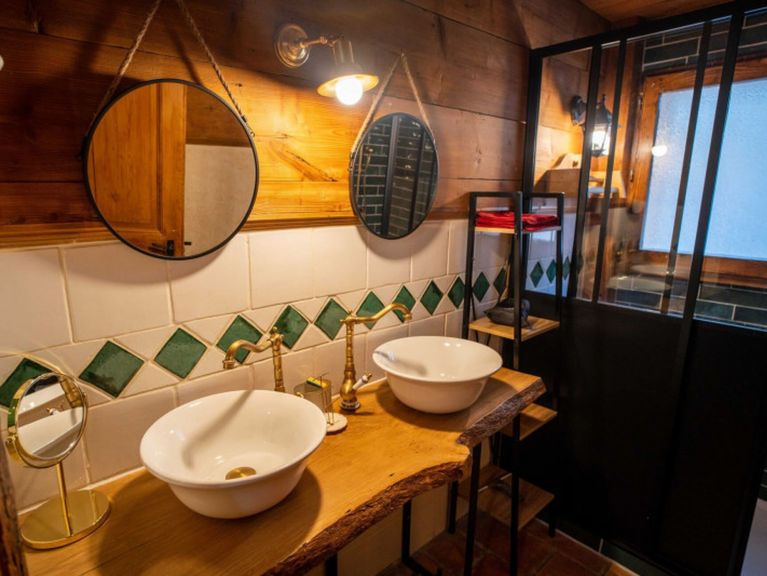 Chalet Alpina