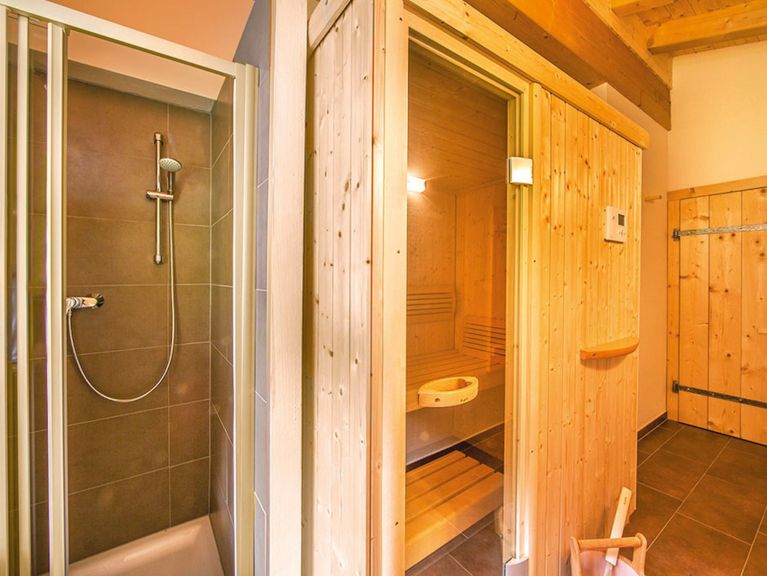 Chalet Juns Juns