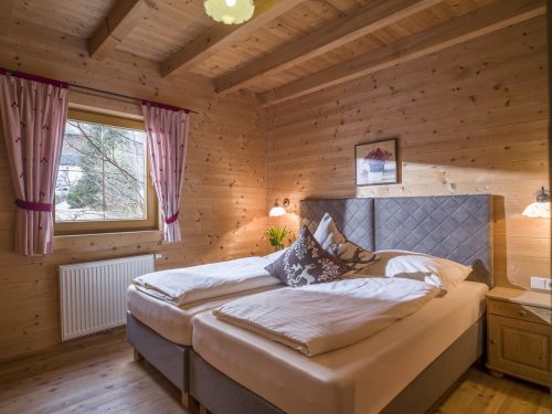 Chalet Almdorf Fügen - 4-10 personen