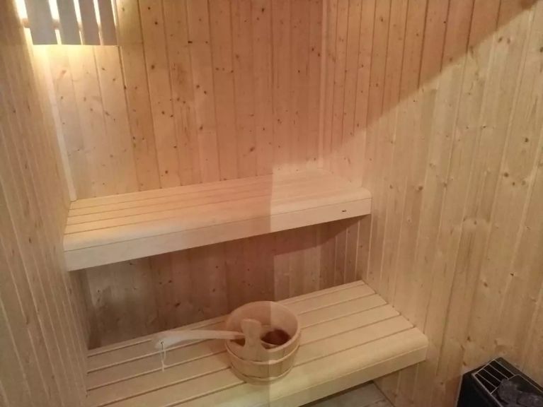 Chalet Caseblanche Serendipity met houtkachel en sauna