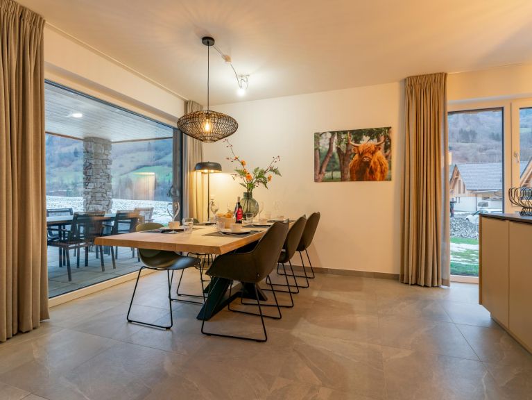 Chalet Mountain Chalet Chapeau