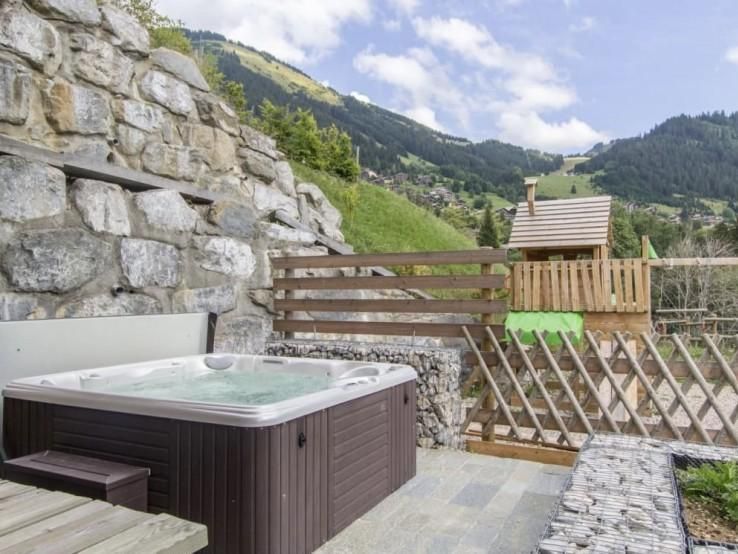 Appartement La Belette met buiten-whirlpool
