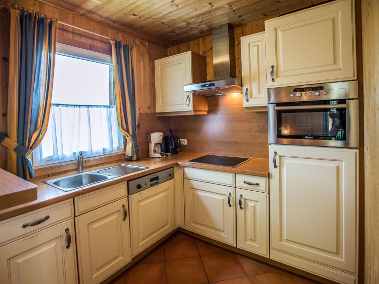 Chalet Alpendorf Dachstein-West Gamsblume