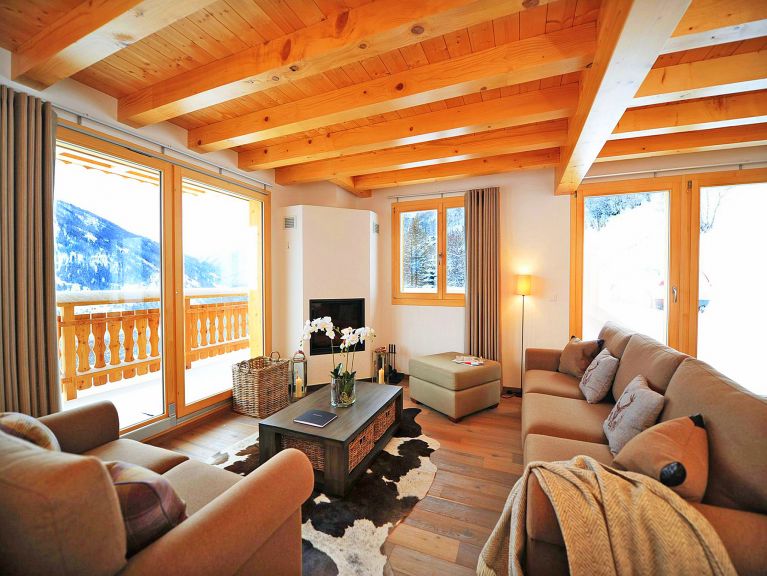 Chalet Falcons Nest