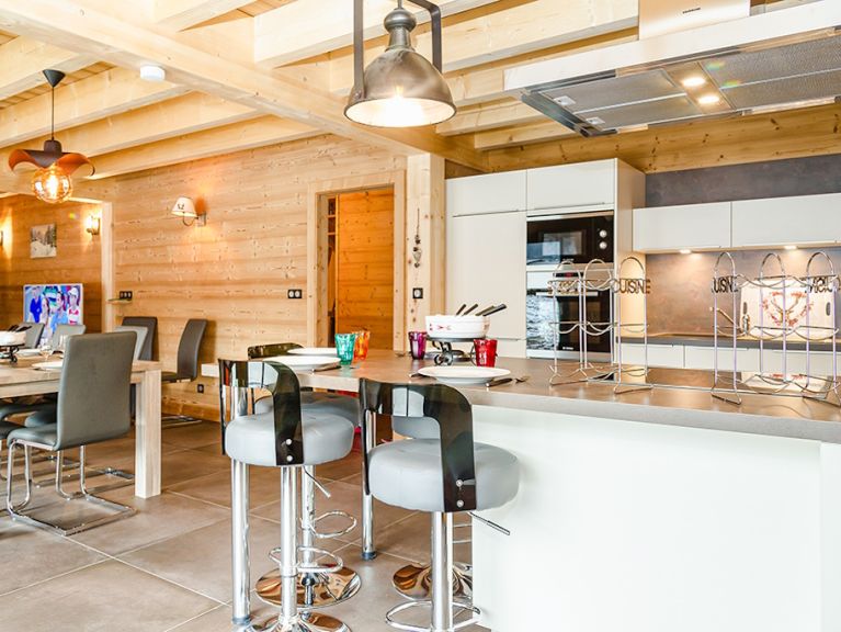 Chalet Le Bois Brûlé met privé-sauna en buiten-whirlpool