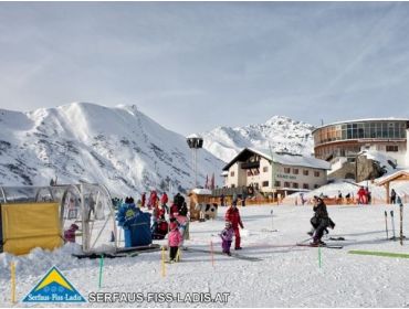 Skidorp Gezellig, autoluw wintersportdorp in gevarieerd skigebied-2