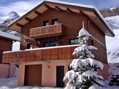 Chalet Lacuzon Snow Angel-1