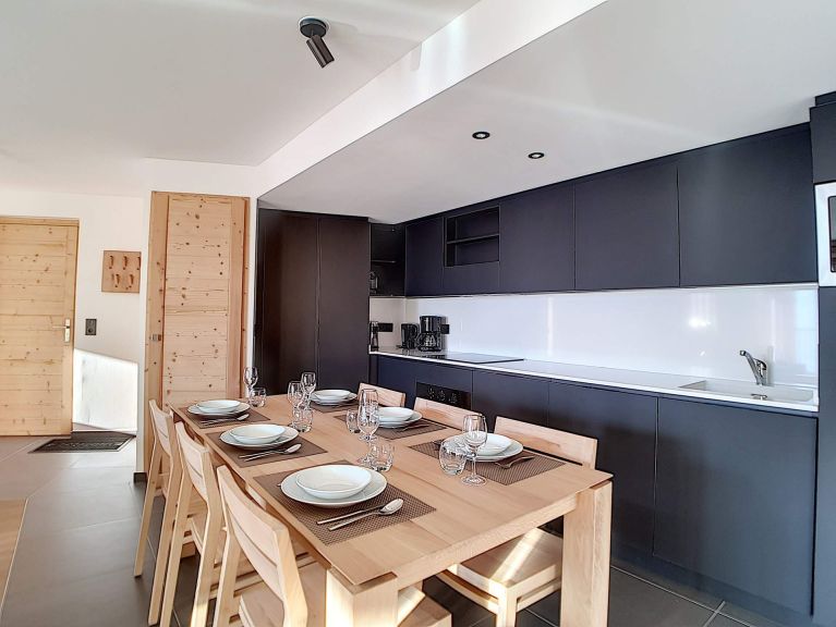 Chalet-appartement Chalet 2000 met buiten whirlpool