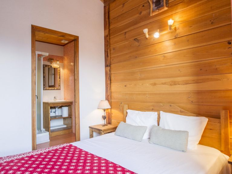 Chalet Violettes