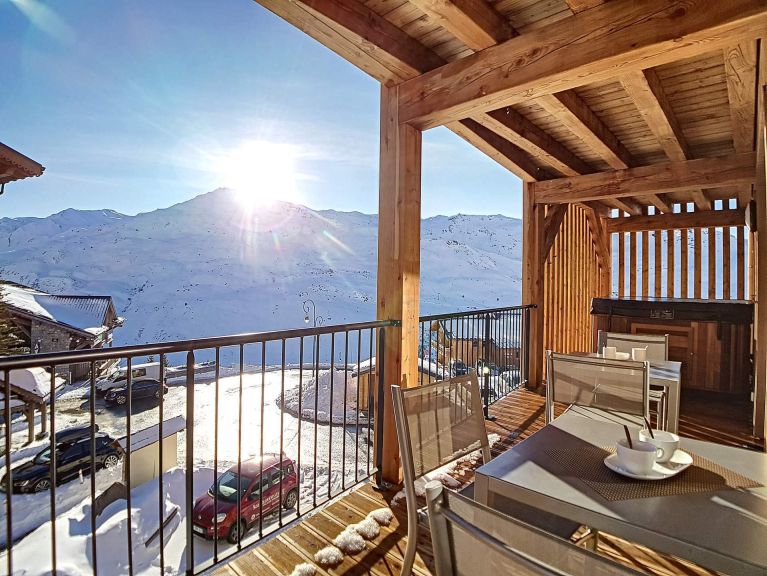 Chalet-appartement Chalet 2000 met buiten whirlpool