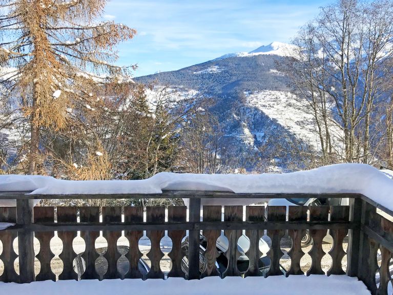 Chalet Marguerite met buiten-whirlpool