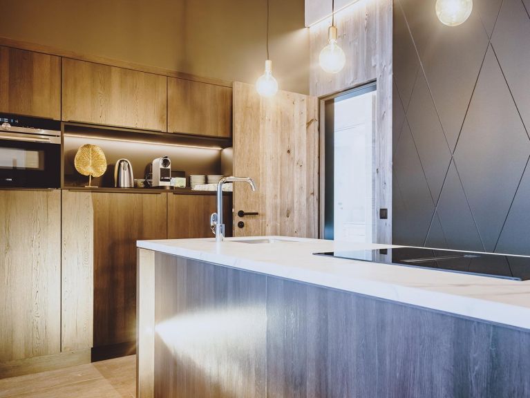 Appartement Glemm by Avenida Penthouse met bergzicht privé-sauna en whirlpool