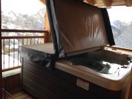 Chalet Caseblanche Luna met houtkachel, sauna en whirlpool-15