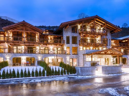 Appartement Avenida Mountain Lodges Saalbach Penthouse 3 slaapkamers, incl. ontbijt - 6-8 personen Appartement Avenida Mountain Lodges Saalbach Penthouse 3 slaapkamers, incl. ontbijt - 6-8 personen