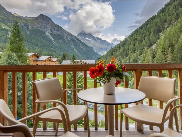 Appartement Swisspeak Resort Zinal met balkon