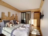 Chalet-appartement Chalet 2000 met buiten whirlpool-13