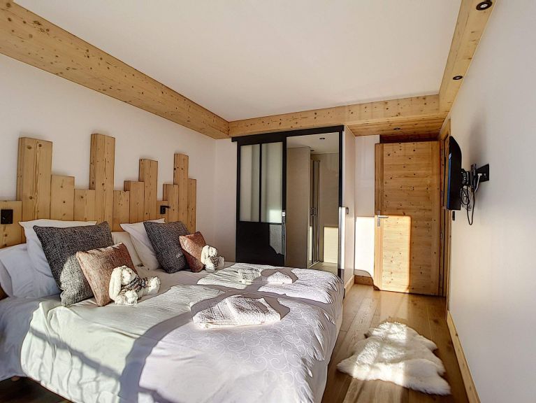 Chalet-appartement Chalet 2000 met buiten whirlpool