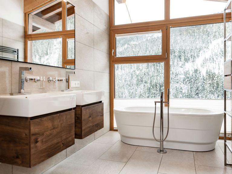 Appartement Gerlos Alpine Estate Penthouse Luxe XL met jacuzzi en sauna