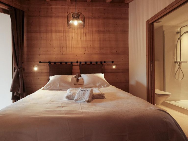Chalet Caseblanche Eceel met houtkachel